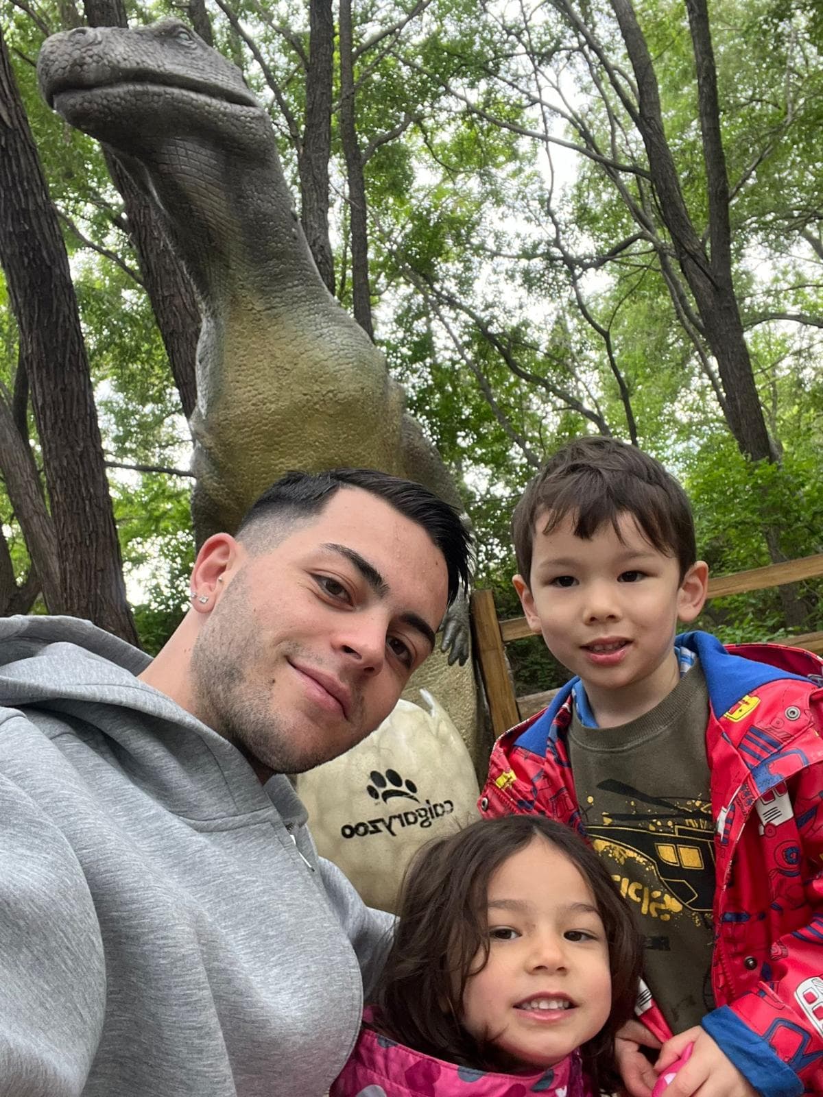 Au pair and host family photos